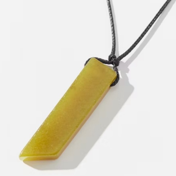 Urban Outfitters Cord Green Gemstone Necklace - Picture 1 of 3